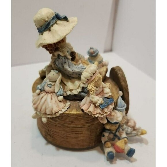 Heart Tugs Matthew Danko San Francisco Music Box Company Vtg Friends Memories - Picture 6 of 12